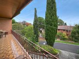 https://images.listonce.com.au/custom/160x/listings/10-white-lodge-court-kew-vic-3101/403/00829403_img_04.jpg?pfpT8qa0HC8