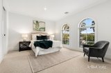 https://images.listonce.com.au/custom/160x/listings/10-wilton-crescent-wheelers-hill-vic-3150/652/01985652_img_23.jpg?ksFOn4oX7Dk