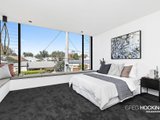 https://images.listonce.com.au/custom/160x/listings/10-withers-street-albert-park-vic-3206/197/01090197_img_07.jpg?7czZqdVa1UY