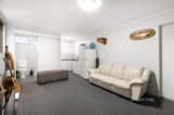 https://images.listonce.com.au/custom/160x/listings/10-woodlands-road-enfield-vic-3352/530/01291530_img_15.jpg?z23IGkt1B78