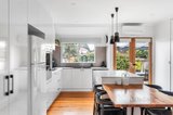 https://images.listonce.com.au/custom/160x/listings/10-wordsworth-avenue-heidelberg-heights-vic-3081/200/01439200_img_09.jpg?0g4vZI7crSo