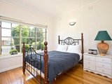 https://images.listonce.com.au/custom/160x/listings/10-wren-street-altona-vic-3018/324/01202324_img_04.jpg?AIfwxrWSlzY