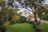 https://images.listonce.com.au/custom/160x/listings/10-yarra-hill-close-lower-plenty-vic-3093/738/01645738_img_01.jpg?D2qA9--kUjM