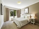 https://images.listonce.com.au/custom/160x/listings/10-yongala-street-balwyn-vic-3103/078/01606078_img_07.jpg?xH2-0w1-PbY