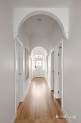 https://images.listonce.com.au/custom/160x/listings/100-darebin-road-northcote-vic-3070/380/01752380_img_20.jpg?hsAmc6kZh9I