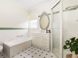 https://images.listonce.com.au/custom/160x/listings/100-gordon-street-coburg-vic-3058/036/00705036_img_07.jpg?Mz2mVH7dw8I