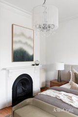 https://images.listonce.com.au/custom/160x/listings/100-page-street-albert-park-vic-3206/647/01796647_img_11.jpg?koEND16k92M