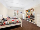 https://images.listonce.com.au/custom/160x/listings/100-ruskin-street-elwood-vic-3184/582/01793582_img_06.jpg?cu3MspBQ2-g