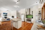 https://images.listonce.com.au/custom/160x/listings/100-south-crescent-northcote-vic-3070/040/00558040_img_04.jpg?Rkw7lc5MYlg