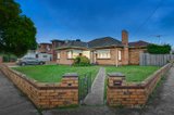 https://images.listonce.com.au/custom/160x/listings/100-tucker-road-bentleigh-vic-3204/149/00813149_img_08.jpg?hKBd9TsVRZI