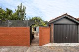 https://images.listonce.com.au/custom/160x/listings/100-wright-street-middle-park-vic-3206/441/01677441_img_25.jpg?Y_boJk9w1mg