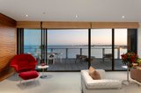 https://images.listonce.com.au/custom/160x/listings/1001-1002155-beach-street-port-melbourne-vic-3207/277/01582277_img_24.jpg?mXu6i24S1rs