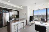 https://images.listonce.com.au/custom/160x/listings/10021-clara-street-south-yarra-vic-3141/586/00341586_img_04.jpg?N2sIBdEzork