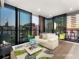 https://images.listonce.com.au/custom/160x/listings/100552-park-street-south-melbourne-vic-3205/963/01087963_img_02.jpg?SOuZpL8KDtc