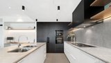 https://images.listonce.com.au/custom/160x/listings/1006145-queensberry-street-carlton-vic-3053/027/01704027_img_11.jpg?wFGG7Ji1mKc