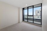 https://images.listonce.com.au/custom/160x/listings/10073-yarra-street-south-yarra-vic-3141/091/00771091_img_06.jpg?vgDo-Unqqfw