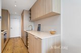 https://images.listonce.com.au/custom/160x/listings/10098-hallenstein-street-footscray-vic-3011/733/01769733_img_07.jpg?gnenW__Y_Hg