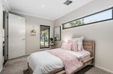 https://images.listonce.com.au/custom/160x/listings/101-caledonia-street-st-andrews-vic-3761/499/01336499_img_15.jpg?cL8QtJice58