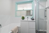 https://images.listonce.com.au/custom/160x/listings/101-capital-avenue-glen-waverley-vic-3150/661/01785661_img_09.jpg?_jTg5r55vu8