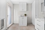 https://images.listonce.com.au/custom/160x/listings/101-cardigan-street-carlton-vic-3053/272/01948272_img_09.jpg?yGgtOh0vi_w