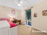 https://images.listonce.com.au/custom/160x/listings/101-cherylnne-crescent-kilsyth-vic-3137/972/01525972_img_10.jpg?gbrM-wQ_GlE