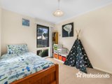 https://images.listonce.com.au/custom/160x/listings/101-cherylnne-crescent-kilsyth-vic-3137/972/01525972_img_11.jpg?2iEd5c4Haqs