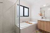 https://images.listonce.com.au/custom/160x/listings/101-clarkes-road-fyansford-vic-3218/613/01698613_img_10.jpg?__bBU1qM0Dc