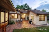 https://images.listonce.com.au/custom/160x/listings/101-croydon-road-surrey-hills-vic-3127/598/01855598_img_09.jpg?lTw3ICNjPmA