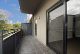 https://images.listonce.com.au/custom/160x/listings/101-eucalyptus-mews-notting-hill-vic-3168/956/01912956_img_06.jpg?cI-Nw43nQxI