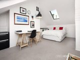 https://images.listonce.com.au/custom/160x/listings/101-richardson-street-albert-park-vic-3206/858/01087858_img_10.jpg?qCZHw1ivvt4