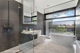https://images.listonce.com.au/custom/160x/listings/101-wellington-street-kew-vic-3101/932/01683932_img_13.jpg?ZYew19fg1hY