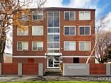 https://images.listonce.com.au/custom/160x/listings/1010-mountain-street-south-melbourne-vic-3205/057/01090057_img_06.jpg?Z7YPmnaKOaA