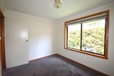 https://images.listonce.com.au/custom/160x/listings/10104-sherlock-road-mooroolbark-vic-3138/086/01986086_img_04.jpg?0gZLONYKPVQ