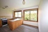 https://images.listonce.com.au/custom/160x/listings/10104-sherlock-road-mooroolbark-vic-3138/086/01986086_img_08.jpg?LQQwV17Wt_8
