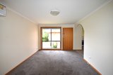 https://images.listonce.com.au/custom/160x/listings/10104-sherlock-road-mooroolbark-vic-3138/086/01986086_img_09.jpg?2-HU75A2f5E