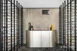 https://images.listonce.com.au/custom/160x/listings/1011-bryson-avenue-brighton-vic-3186/479/01932479_img_12.jpg?zEXGaChOUaM
