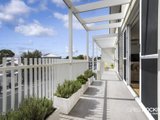 https://images.listonce.com.au/custom/160x/listings/101129-douglas-parade-williamstown-vic-3016/550/01203550_img_08.jpg?kyy0a8T4bnA