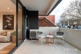 https://images.listonce.com.au/custom/160x/listings/101130-errol-street-north-melbourne-vic-3051/995/01779995_img_04.jpg?RBGzarFJ5lE