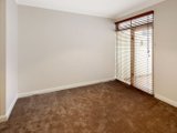 https://images.listonce.com.au/custom/160x/listings/10114-princes-street-port-melbourne-vic-3207/144/01590144_img_05.jpg?lDXAistEyFU