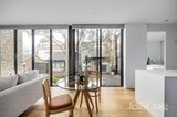 https://images.listonce.com.au/custom/160x/listings/10125-pryor-street-eltham-vic-3095/524/01948524_img_05.jpg?yvft1_57Llc