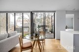 https://images.listonce.com.au/custom/160x/listings/10125-pryor-street-eltham-vic-3095/944/01821944_img_05.jpg?axvkFQEGURQ