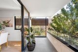 https://images.listonce.com.au/custom/160x/listings/10128-34-boisdale-street-surrey-hills-vic-3127/360/01703360_img_08.jpg?dP0rCRip-Jk