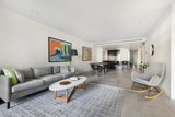 https://images.listonce.com.au/custom/160x/listings/10130-the-esplanade-st-kilda-vic-3182/578/01738578_img_03.jpg?pB4YKQig-J0