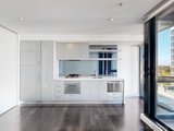 https://images.listonce.com.au/custom/160x/listings/1013338-kings-way-south-melbourne-vic-3205/412/01718412_img_06.jpg?cw2mR4HWijQ