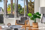 https://images.listonce.com.au/custom/160x/listings/1014-broadway-elwood-vic-3184/924/01794924_img_05.jpg?oMS9mQ8twNQ