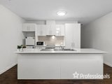 https://images.listonce.com.au/custom/160x/listings/1014-landale-avenue-croydon-vic-3136/689/01525689_img_06.jpg?RyUzr0XHpCI