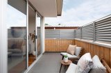 https://images.listonce.com.au/custom/160x/listings/10144-eastment-street-northcote-vic-3070/976/01782976_img_09.jpg?Mhxw88tvLC4