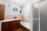 https://images.listonce.com.au/custom/160x/listings/1015-lal-lal-street-buninyong-vic-3357/022/01864022_img_08.jpg?kKbr0tC2fRk