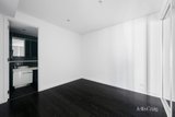 https://images.listonce.com.au/custom/160x/listings/1015338-kings-way-south-melbourne-vic-3205/100/01886100_img_07.jpg?en9bkE2D8tM