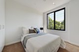 https://images.listonce.com.au/custom/160x/listings/10156-harp-road-kew-vic-3101/590/01659590_img_05.jpg?BJWhpMLx1kg